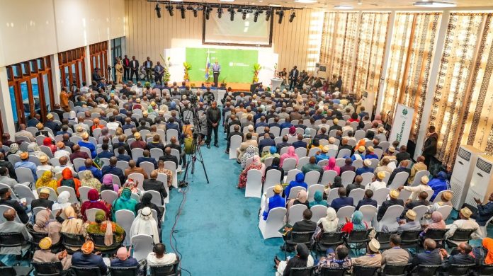 Palais du Peuple, Moroni